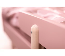 Ágyak leesésgátlóval